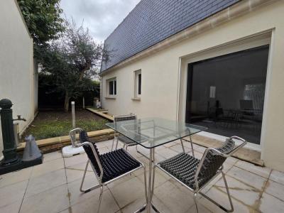 For sale Suresnes 6 rooms 121 m2 Hauts de Seine (92150) photo 0