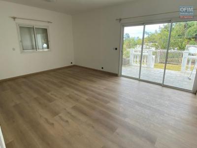 For rent Saint-denis 177 m2 Reunion (97400) photo 2