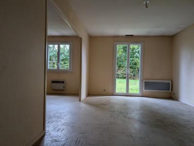 For sale Ainay-le-chateau 4 rooms 85 m2 Allier (03360) photo 3