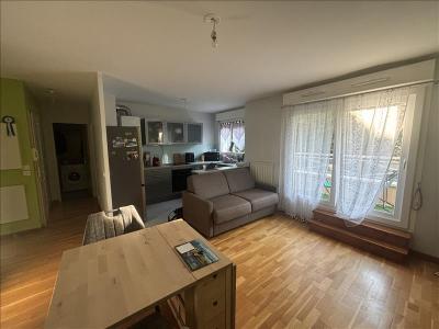 For rent Chennevieres-sur-marne 2 rooms 42 m2 Val de Marne (94430) photo 0