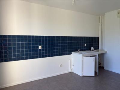 Louer Appartement 35 m2 Chatre