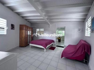 Louer Appartement Abymes 800 euros