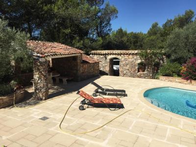 For sale Rougiers 4 rooms 105 m2 Var (83170) photo 3