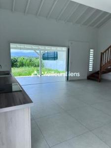 Louer Prestige Petit-bourg 1800 euros