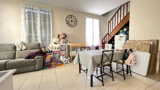 Louer Maison 65 m2 Vemars
