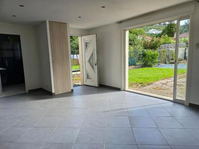 For sale Abrest 4 rooms 72 m2 Allier (03200) photo 1