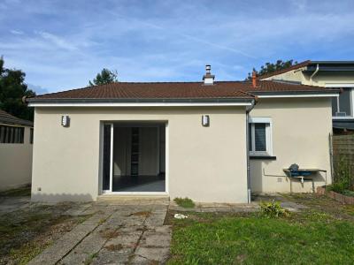 For sale Abrest 4 rooms 72 m2 Allier (03200) photo 4