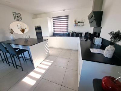 Acheter Maison Roullet-saint-estephe 280770 euros