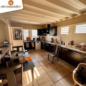 Annonce Location 5 pices Maison Saint-paul 974