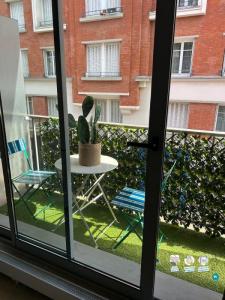 Louer Appartement Asnieres-sur-seine 1360 euros