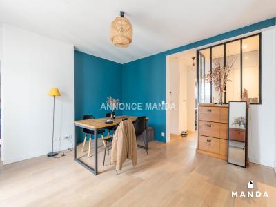 For rent Paris-10eme-arrondissement 2 rooms 51 m2 Paris (75010) photo 2