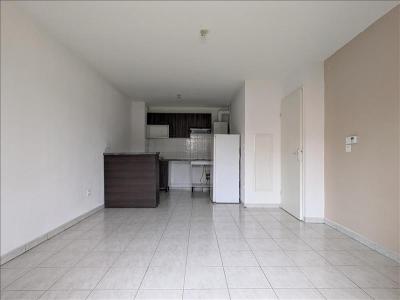 For rent Douai 2 rooms 41 m2 Nord (59500) photo 2