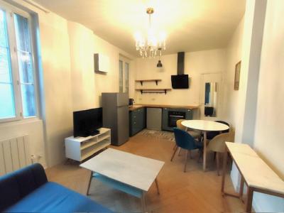 Louer Appartement 55 m2 Montrouge