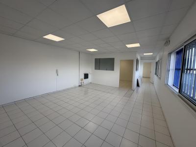 Annonce Vente Bureau Baie-mahault 971