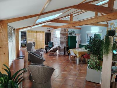 For sale Lannilis 6 rooms 157 m2 Finistere (29870) photo 3