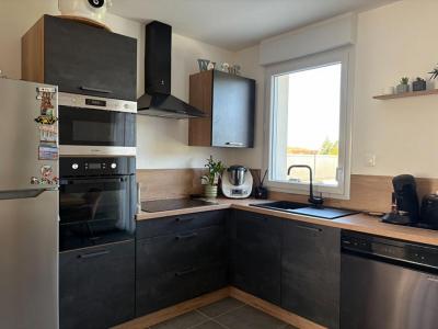 For sale Cre 3 rooms 70 m2 Sarthe (72200) photo 3
