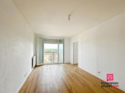 For sale Avallon 4 rooms 75 m2 Yonne (89200) photo 0