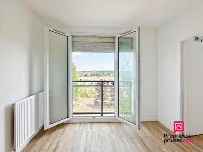 For sale Avallon 4 rooms 75 m2 Yonne (89200) photo 1