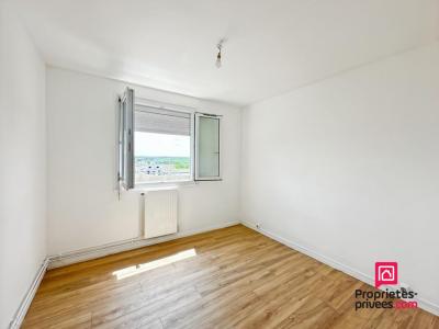 For sale Avallon 4 rooms 75 m2 Yonne (89200) photo 4