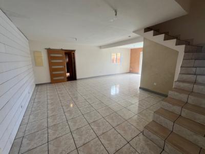 Acheter Maison Sainte-clotilde 435750 euros