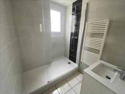 Louer Appartement Chamalieres 605 euros