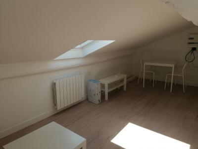 For rent Lyon-9eme-arrondissement 1 room 10 m2 Rhone (69009) photo 2