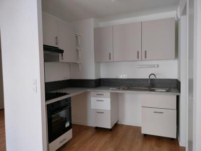 Louer Appartement Reze 807 euros