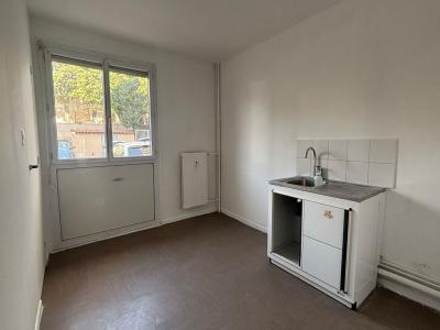 For sale Port-de-bouc 2 rooms 47 m2 Bouches du Rhone (13110) photo 1