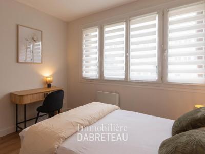 Louer Appartement 128 m2 Villeurbanne