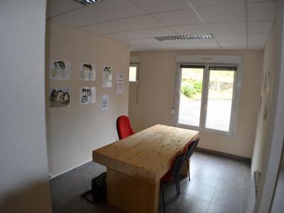 For sale Maiche 10 rooms 126 m2 Doubs (25120) photo 3
