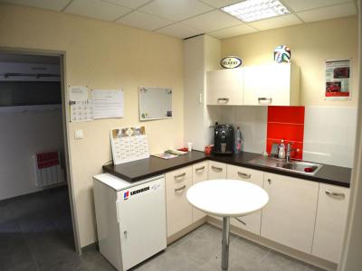 For sale Maiche 10 rooms 126 m2 Doubs (25120) photo 4