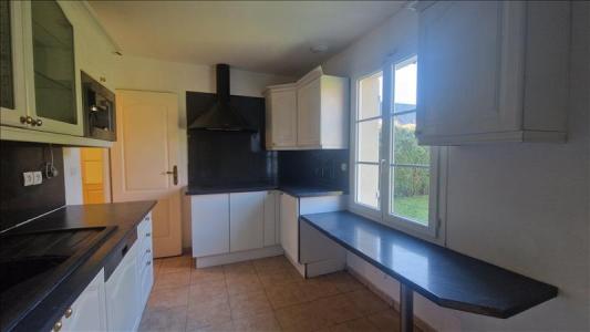 For rent Chambly 6 rooms 113 m2 Oise (60230) photo 4