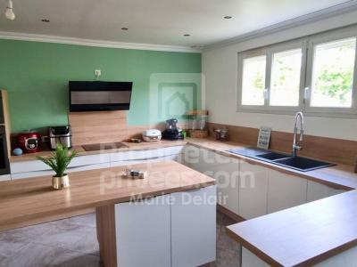 For sale Charite-sur-loire 5 rooms 132 m2 Nievre (58400) photo 3