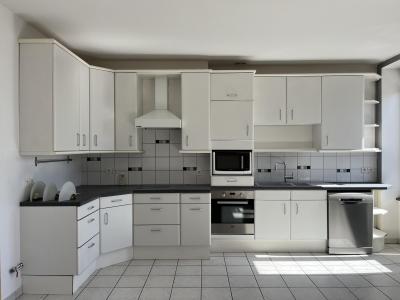 For sale Oyonnax 6 rooms 153 m2 Ain (01100) photo 4