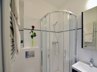 Louer Appartement Paris-12eme-arrondissement 1007 euros