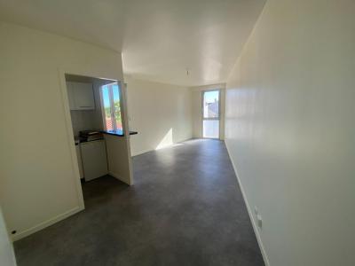 For rent Olonne-sur-mer 2 rooms 56 m2 Vendee (85340) photo 1