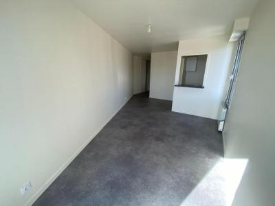 For rent Olonne-sur-mer 2 rooms 56 m2 Vendee (85340) photo 2