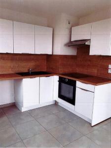 For rent Longvic 3 rooms 62 m2 Cote d'or (21600) photo 1