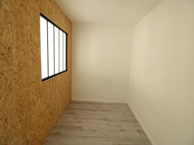 For rent Nantes 1 room 32 m2 Loire atlantique (44100) photo 2