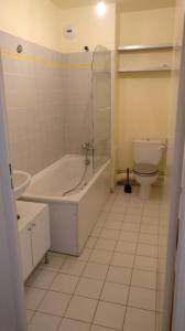 For rent Nantes 2 rooms 48 m2 Loire atlantique (44100) photo 4