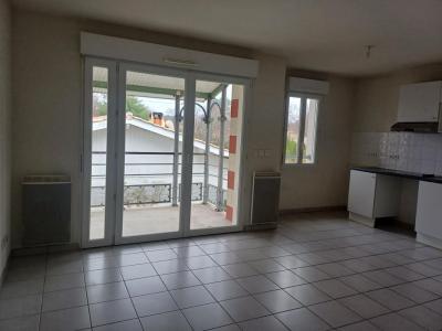 Louer Appartement Lege-cap-ferret 807 euros