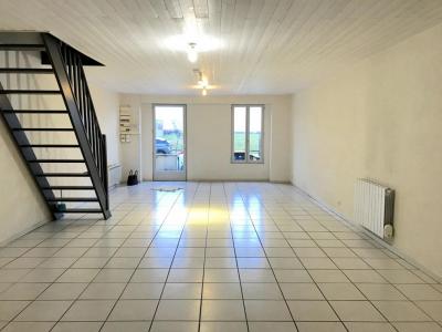 For rent Pugnac 4 rooms 96 m2 Gironde (33710) photo 3