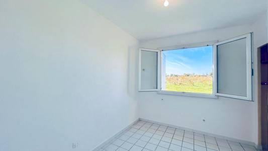 For rent Pugnac 2 rooms 33 m2 Gironde (33710) photo 2