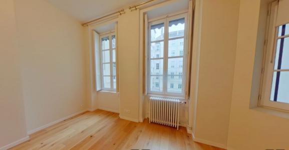 For rent Lyon-6eme-arrondissement 4 rooms 114 m2 Rhone (69006) photo 2