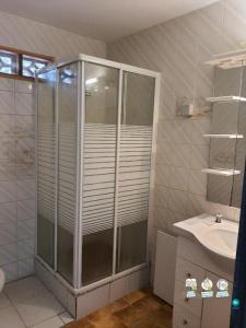 Annonce Location 5 pices Maison Sainte-anne 971