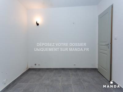 Louer Appartement Calvisson Gard