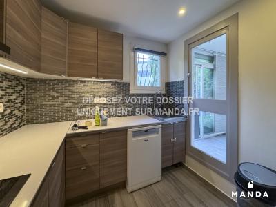 Louer Appartement 96 m2 Evry