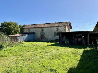 For sale Pressac 4 rooms 88 m2 Vienne (86460) photo 4