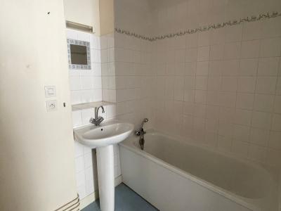 Acheter Appartement Restigne 66000 euros