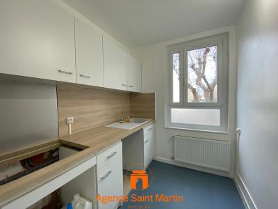 Annonce Location 3 pices Appartement Ancone 26